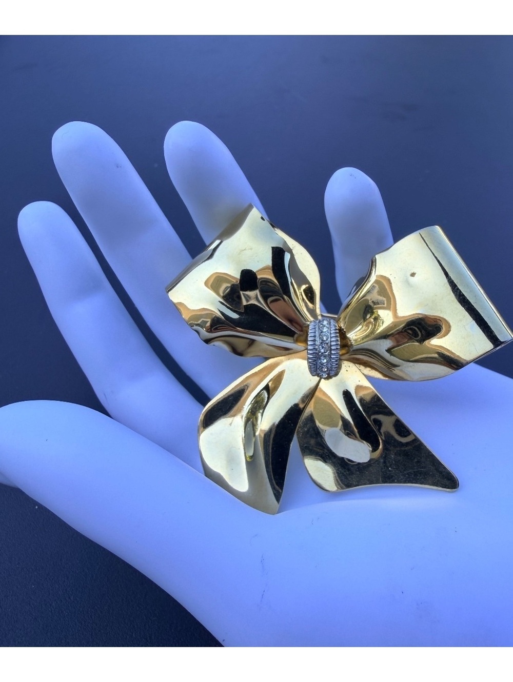 Vintage Gold Ribbon Bow Brooch Rhinestone Accent - Picture 7 of 7